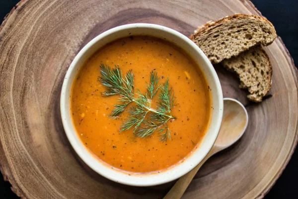 Sup Mercimek: Hidangan Tradisional Turki dengan Manfaat Kesehatan Luar Biasa Sup Mercimek