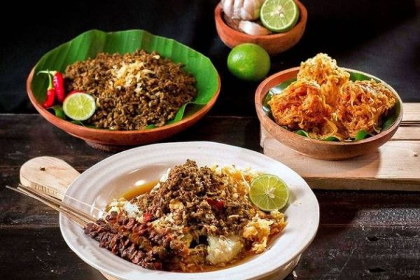 Lontong Kupang: Kuliner Legendaris yang Menggugah Selera Lontong Kupang