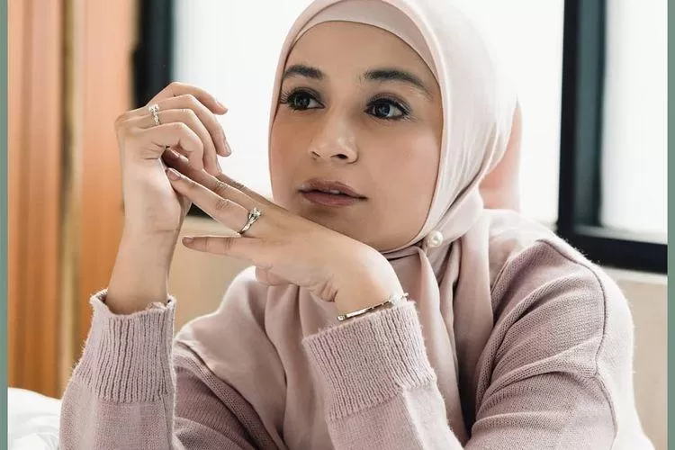 Kehidupan Shireen Sungkar