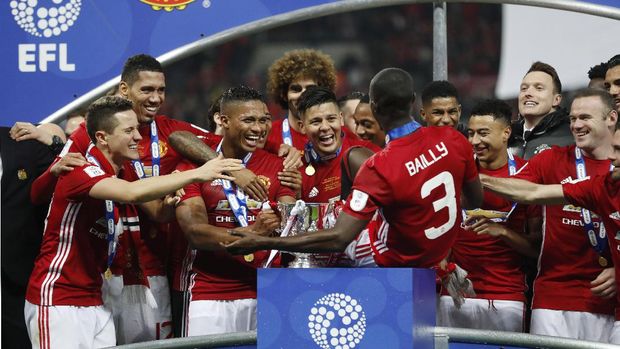 Manchester United menggali prestasi