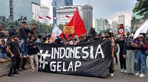 Protes Indonesia Gelap: Ketika Rumah Kami Padam Protes Indonesia Gelap