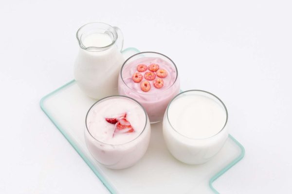 Yogurt Setiap Hari: Rahasia Kulit Glowing dan Pencernaan Bahagia yang Jarang Orang Tahu yogert