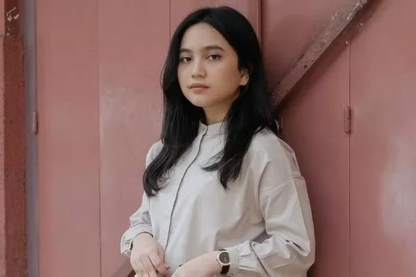 Siapa Rachel Amanda? Ini Alasan Namanya Tetap Bersinar di Dunia Hiburan Indonesia Rachel Amanda
