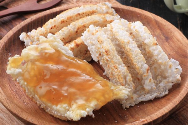 Kue Pancong: Camilan Tradisional yang Selalu Menggoda Selera Kue Pancong