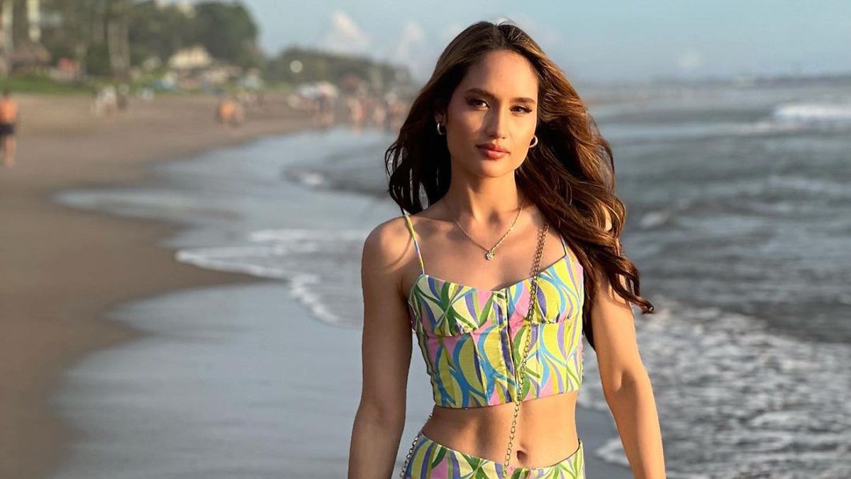 Cinta Laura