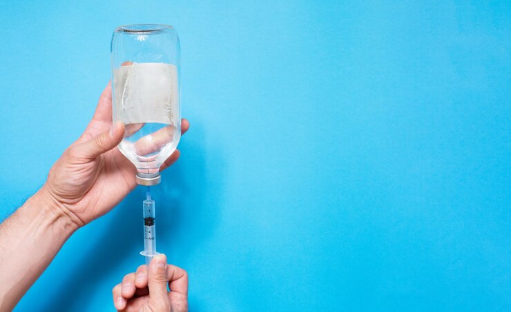 Siapa yang Sebaiknya dan Tidak Sebaiknya Melakukan Infus Vitamin