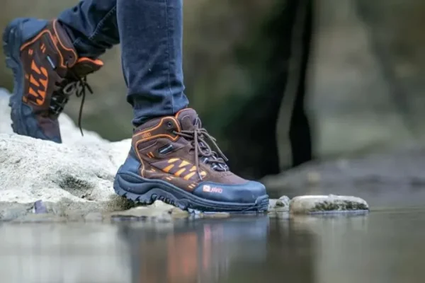 Lavio Hiking E95