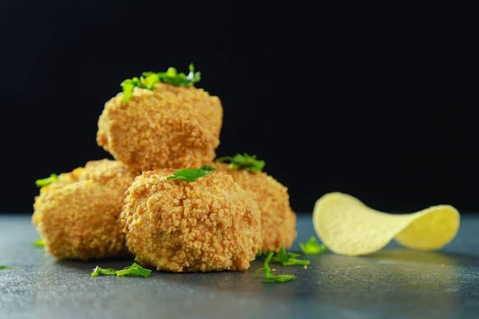 Crispy Cheese Bombs